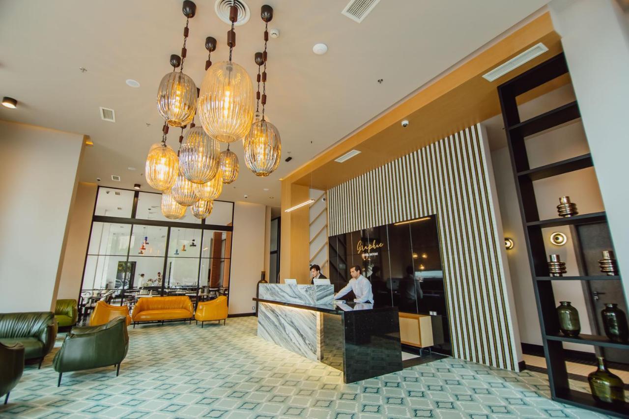 Graphic Hotel Μπατούμι Εξωτερικό φωτογραφία